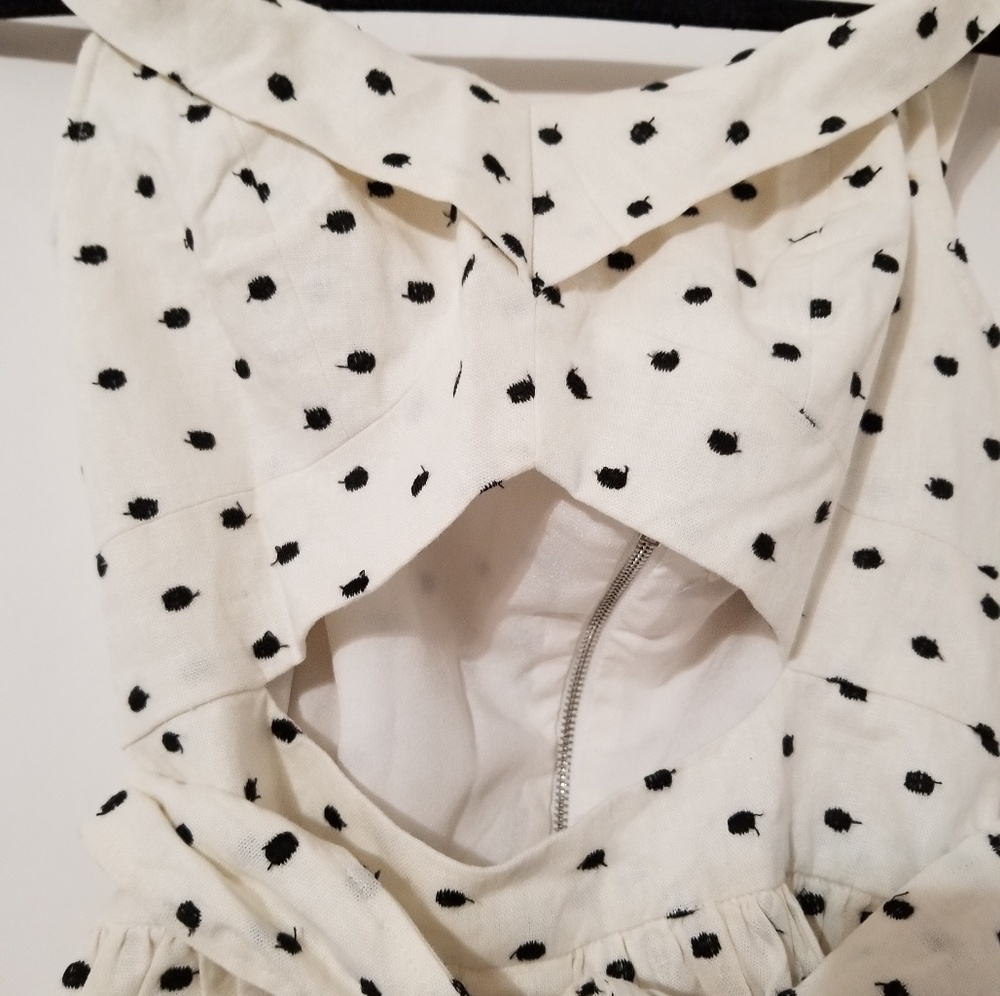 NWT WAYF Capri Cutout Polka Dot Top- S - P13 - Picture 5 of 6